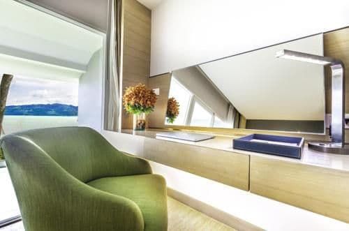Deluxe Ocean Front Balcony King