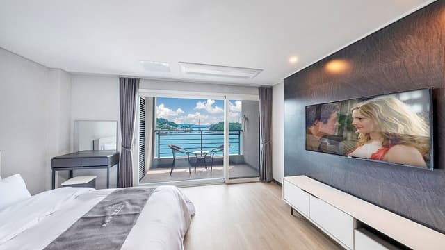 Deluxe Room, Ocean View