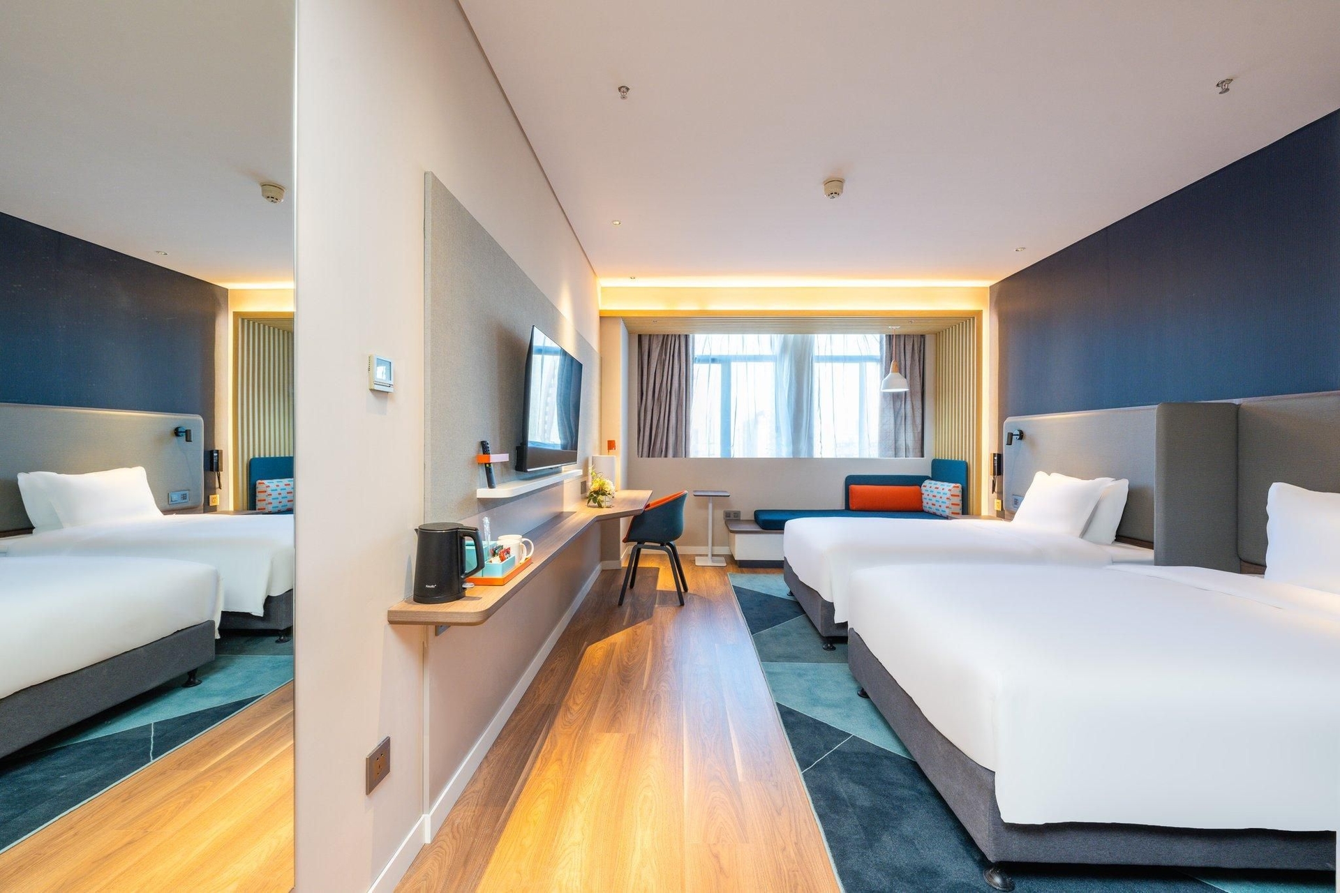 โรงแรมฮอลิเดย์อินน์ เอ็กซ์เพรส ซินจื่อ ศูนย์กลางเมือง (Holiday Inn Express Xinji City Center)3