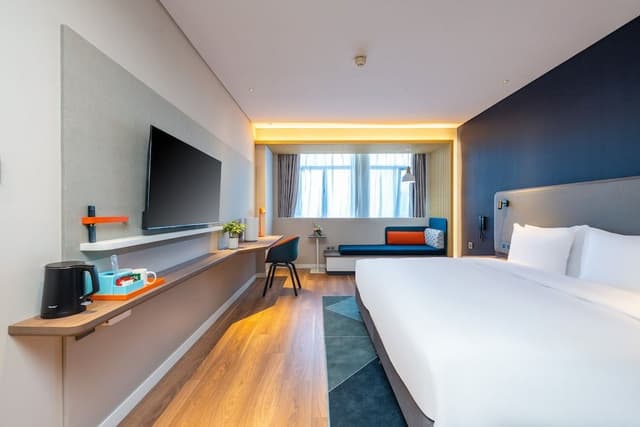 Standard Room, 1 King Bed (Air Purifier Humidifier)