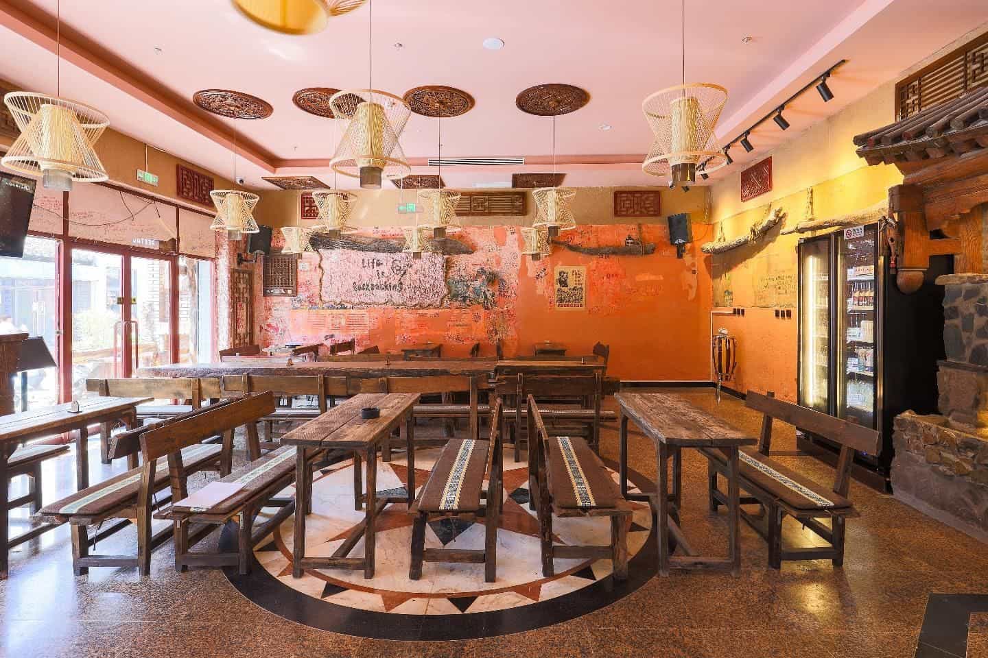 โรงแรมอิมเมอร์ซิ่ง ปักกิ่ง ร้านค้าด้านหน้าจัตุรัสเทียนอันเหมิน โรงแรมอิมเมอร์ซิ่ง ปักกิ่ง ร้านค้าด้านหน้าจัตุรัสเทียนอันเหมิน