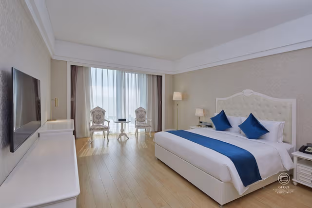 Deluxe Room King