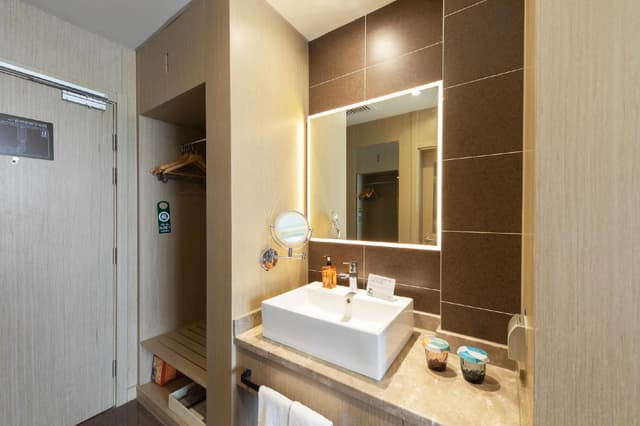 Huazhu - Superior BedRoom