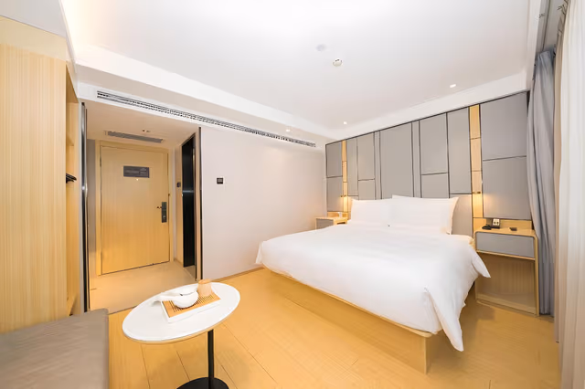 DOUBLE Double Superior Room Comfort Bed