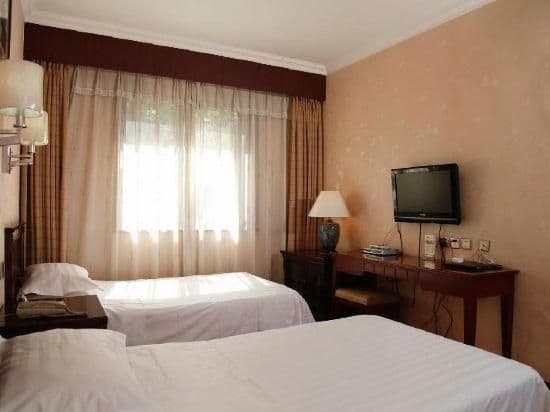 Business Standard Room