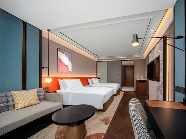 TWIN DELUXE ROOM