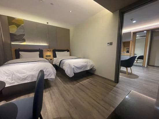 Suite