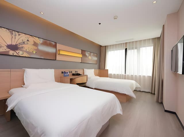 Super Room (2 beds)