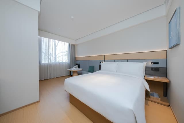 Huazhu - Business Bed Room