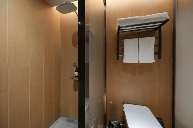 Huazhu - Destress Superior Bed Room