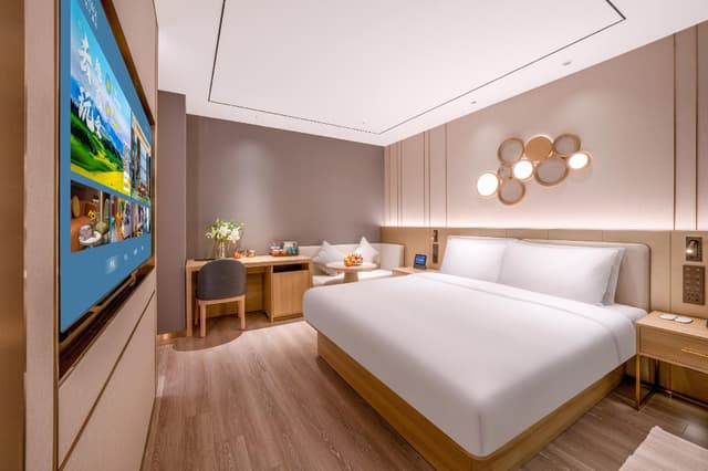 Huazhu - Yueruo Liujin Delxue Bed Room