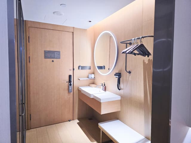 Huazhu - Twin Room A