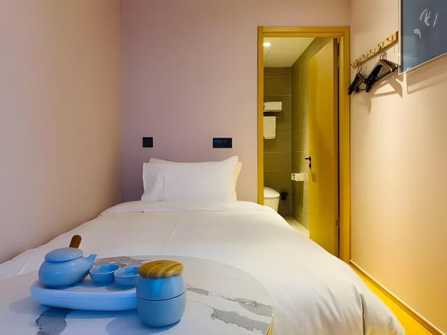 Discount Room (Without window)