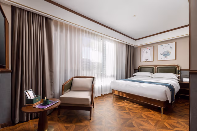 Smart Room with Double Bed