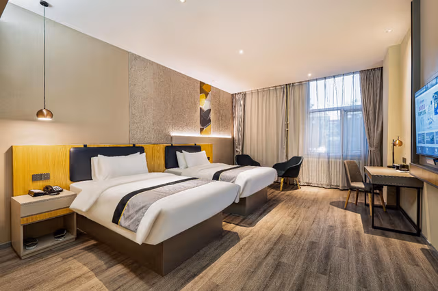 HOM - Twin Bed Room