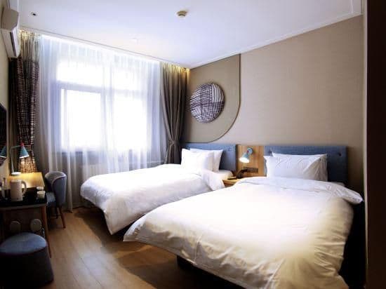 HOM - Twin Bed Room