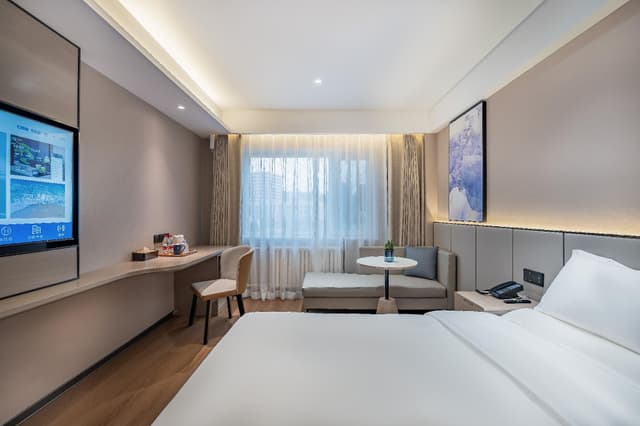 Huazhu - Deluxe Bed Room