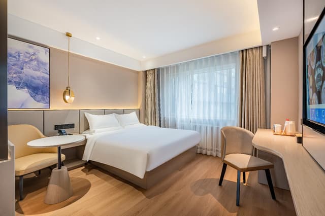 Huazhu - Superior BedRoom