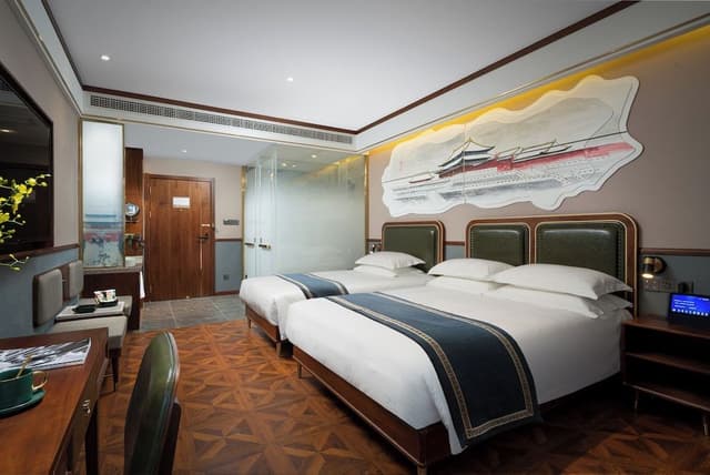 Executive Triple Room