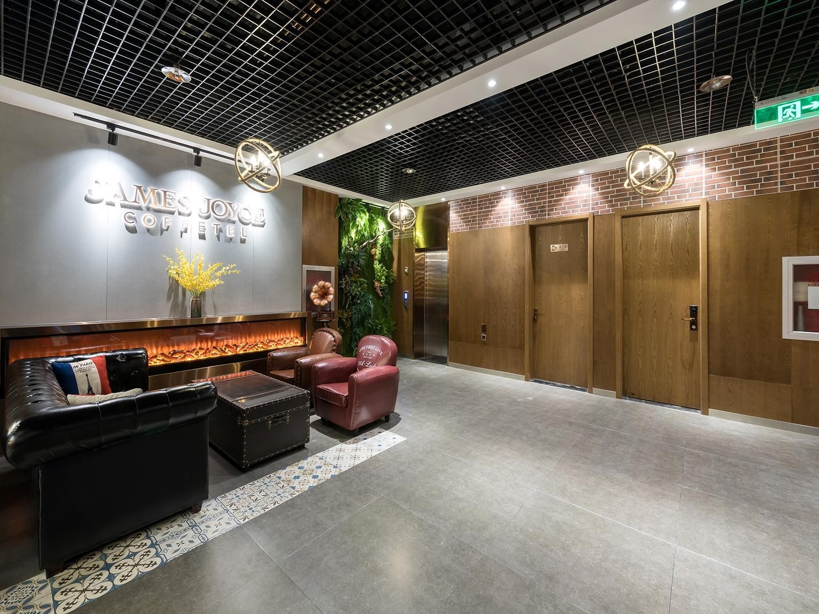 James Joyce Coffetel (Beijing West Railway Station Guanganmen Daguanying Metro Station)2