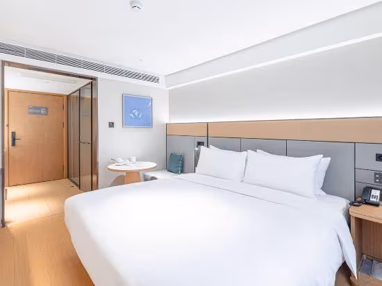 King-size bed Room