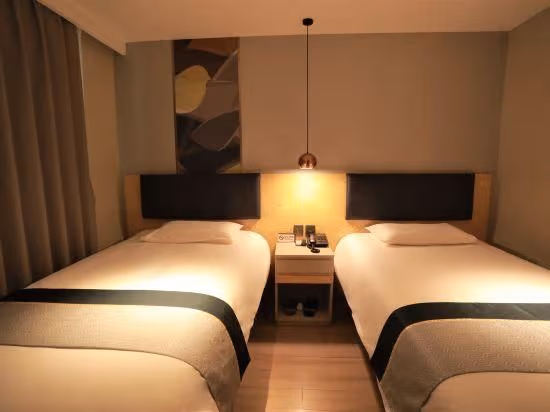 HOM - Twin Bed Room