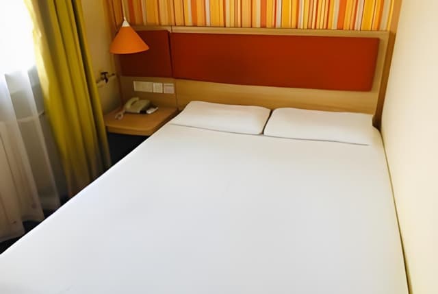 HOM - 1 Bed Room