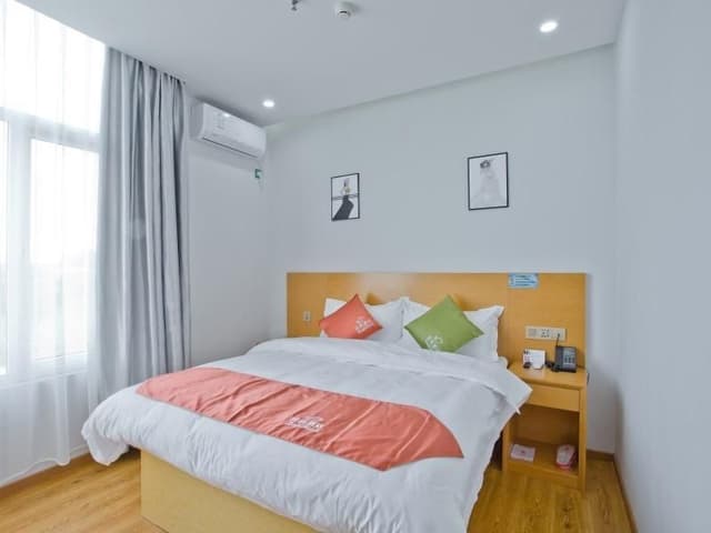 GTI - Fashion Superior 1 Bed Room