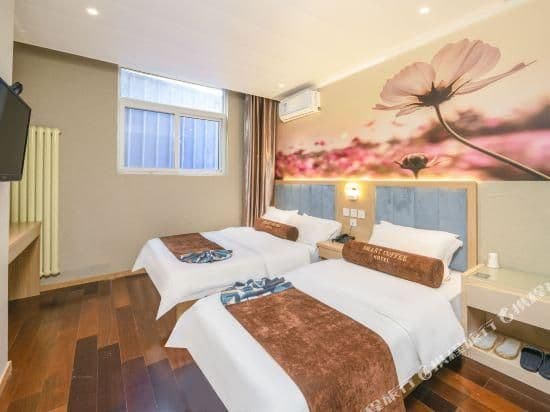 PAI Huixuan Bed Room