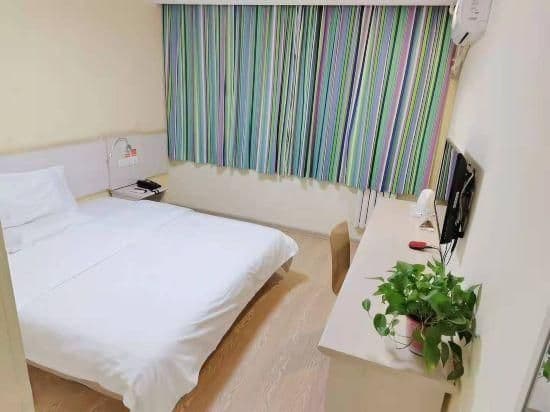 WH - Traditional Bed Room