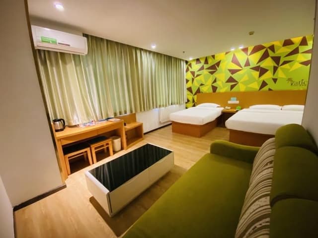 GTI - Yiran Family Room