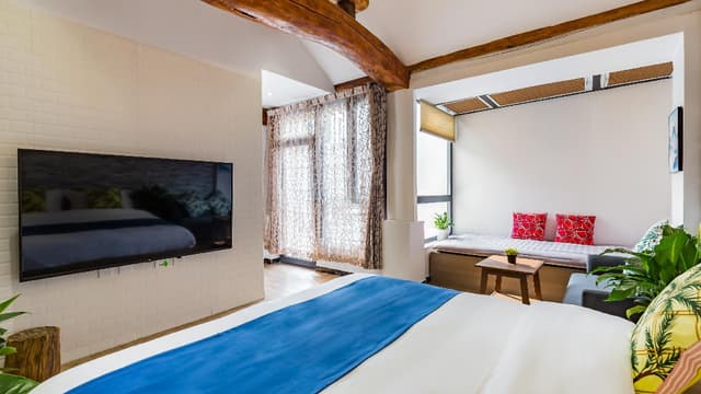 Guest Room - Twin Beds