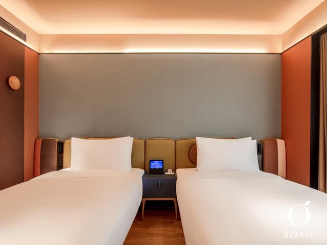 Huazhu - California Sunshine Deluxe Twin Room