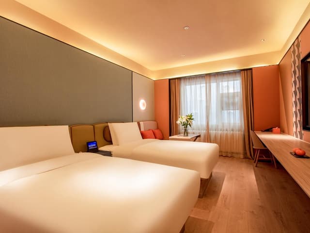 California Sunshine Superior Twin Room