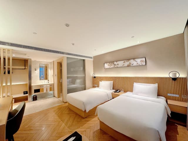 Huazhu - Zen Twin Room With View