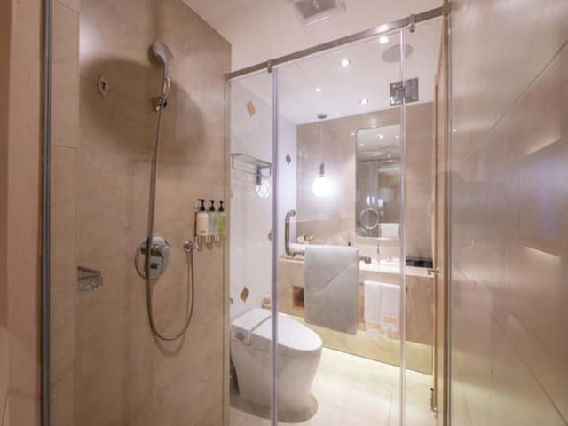 Huazhu - Zen Twin Room With View