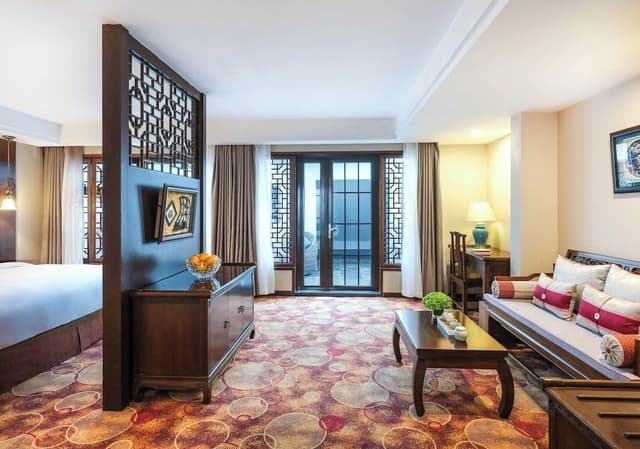 Executive King room