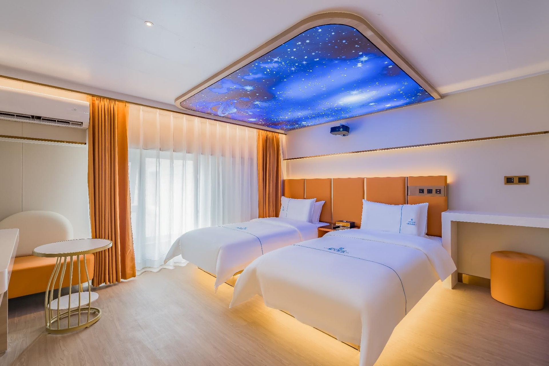 Dequan Luxury Hotel (Chaoyang High-speed Railway Station Shilibao Subway Station Branch)4