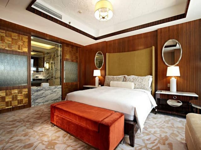 Business Suite