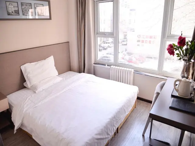 Super8 - Superior 1 Bed Room