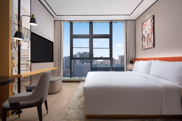 KING GUEST ROOM