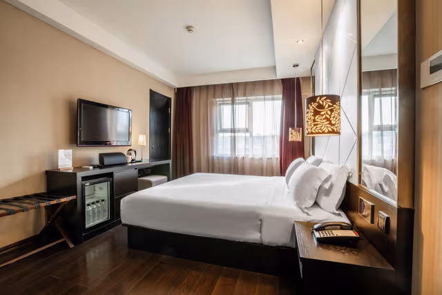 Huazhu - Select Business Bed Room