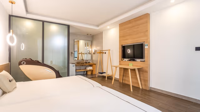 Lvyue - No. 1 Courtyard Zen Style Twin Room
