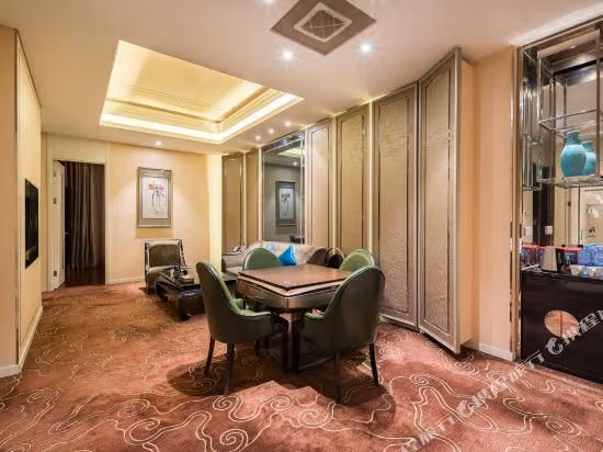 Three-Bedroom Suite