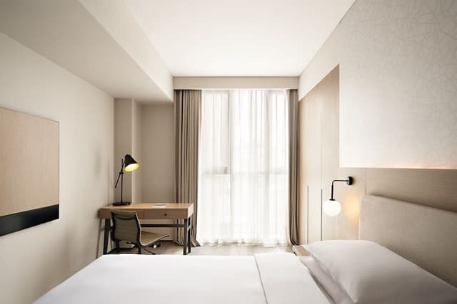 Room, Multiple Beds