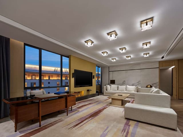 KING PREMIUM SUITE