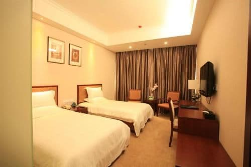 Twin Deluxe Room