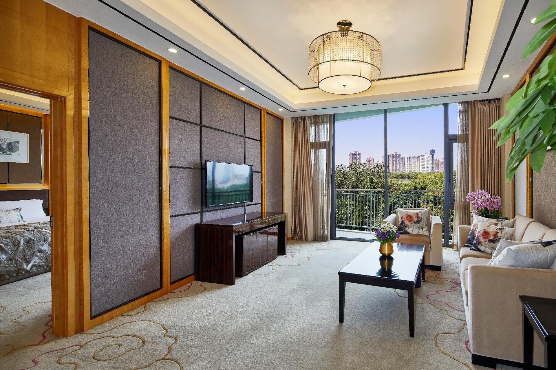 หยุน-เจิ้น จินหลิง โลตัส โฮเทล (Yun-zen Jinling Lotus Hotel)2