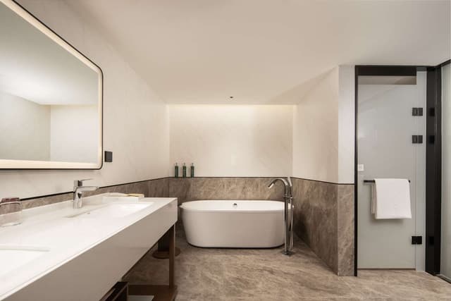 KING PREMIUM ROOM