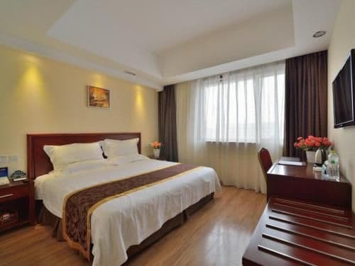 GTR - Guest Room with One 1.8M Bed